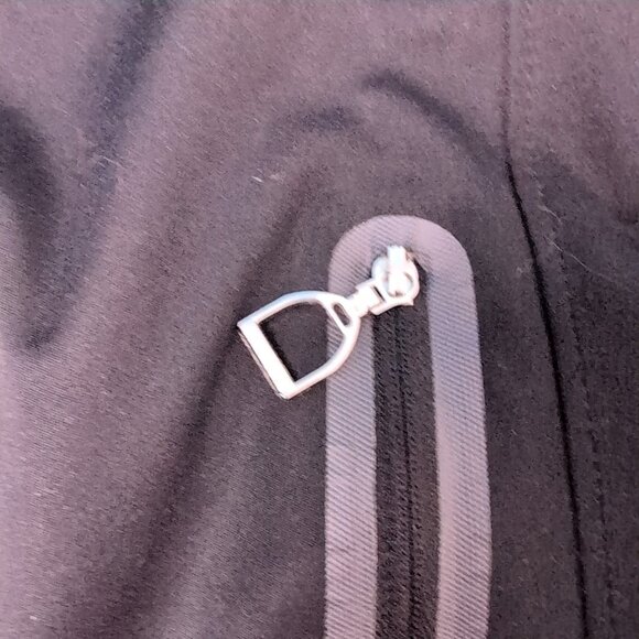 Ariat Avalon Ladies Softshell Jacket - Black Size Large - Picture 2 of 8